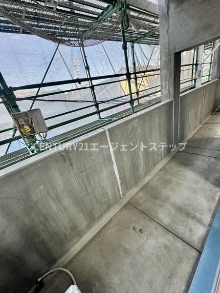 Pissenlit　バルコニー　