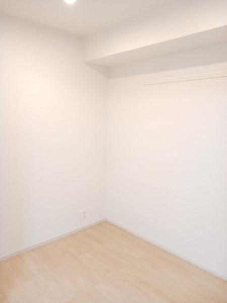 ラ・カーサ・フェリーチェ　洋室　