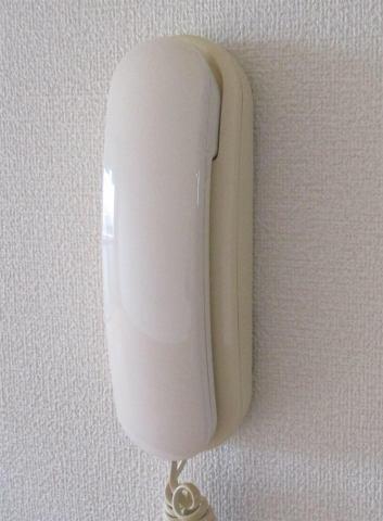 　リビング　インターホン
