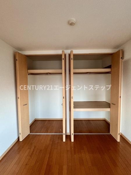 　収納　クローゼット