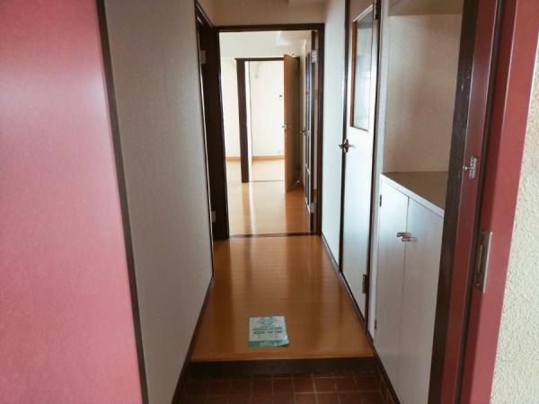 エラン宮崎弐番館　玄関　