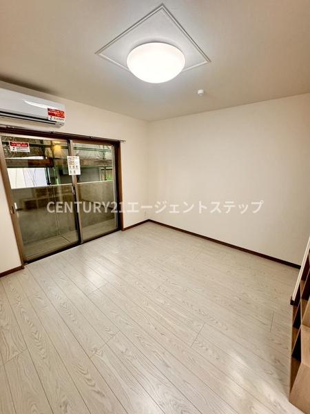 シャトレ末広　洋室　