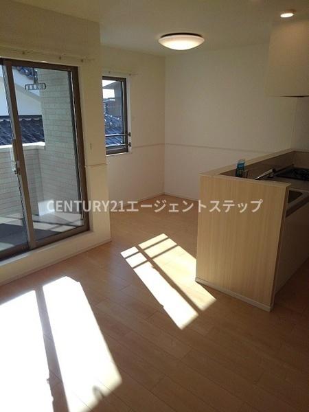 プリマベーラ船塚 リビング プリマベーラ船塚 リビング