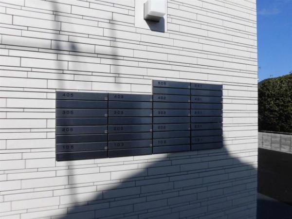 　エントランス　集合ポスト