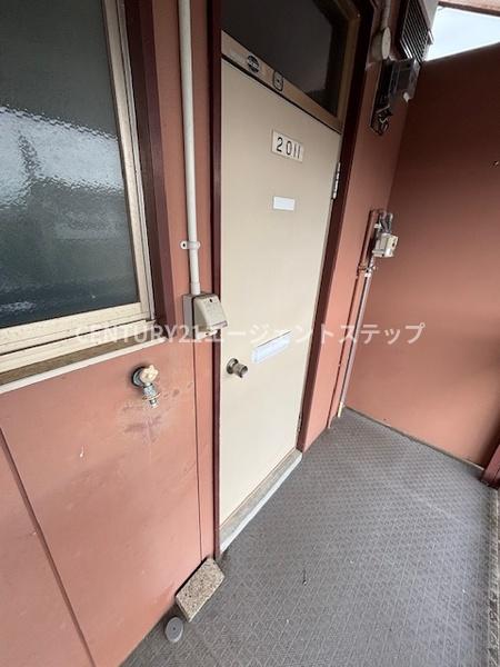 　玄関　