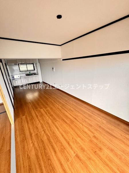 エラン宮崎１番館　洋室　