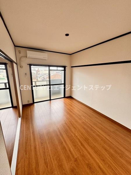 エラン宮崎１番館　洋室　