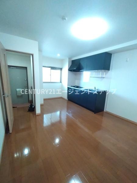 TSグランデ恒久南　リビング　