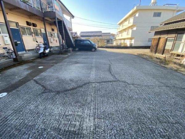 高洲コーポ　駐車場　