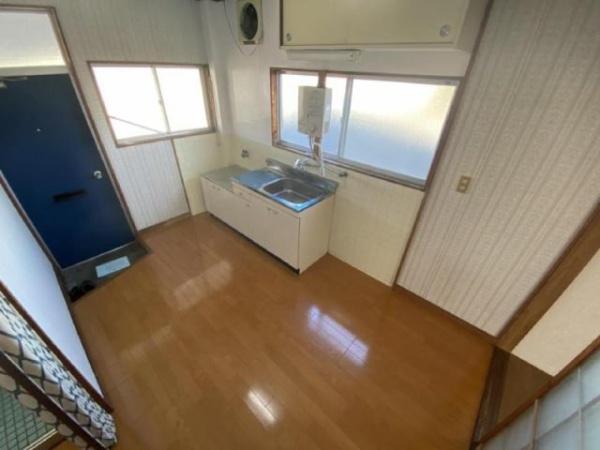 高洲コーポ　リビング　