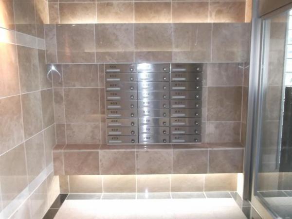 　エントランス　集合ポスト