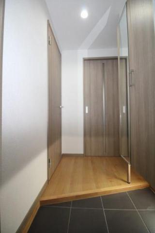 　玄関　