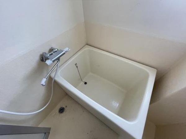 　バス　