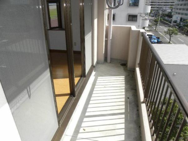シャンテ城ケ崎　バルコニー　